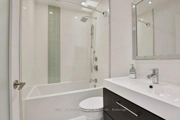 Photo 30 at 10 Chestnut Street, Ottawa East, Ottawa