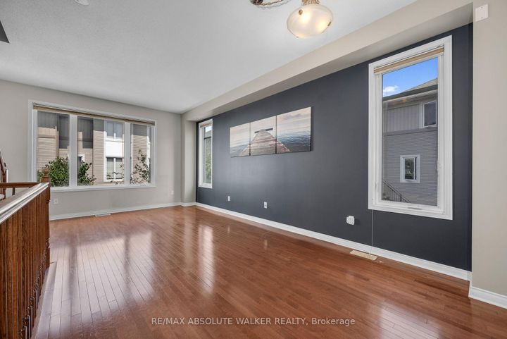 Photo 7 at 65 Songbird Private, Nepean (Westcliffe Estates), Ottawa
