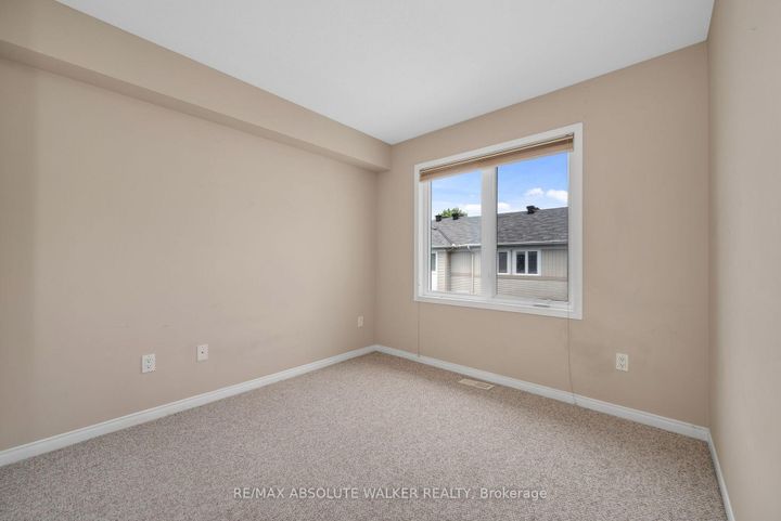 Photo 20 at 65 Songbird Private, Nepean (Westcliffe Estates), Ottawa