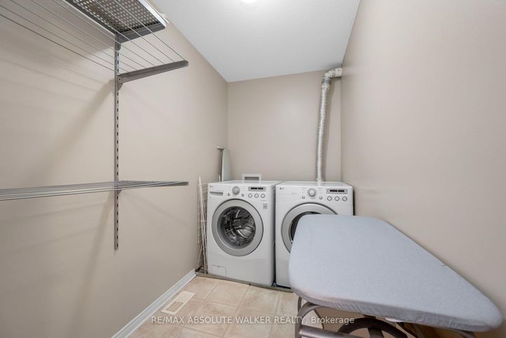 Photo 23 at 65 Songbird Private, Nepean (Westcliffe Estates), Ottawa