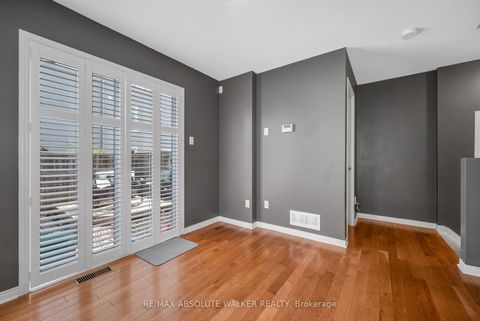 Photo 4 at 65 Songbird Private, Nepean (Westcliffe Estates), Ottawa