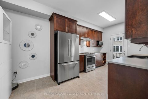 Photo 11 at 65 Songbird Private, Nepean (Westcliffe Estates), Ottawa