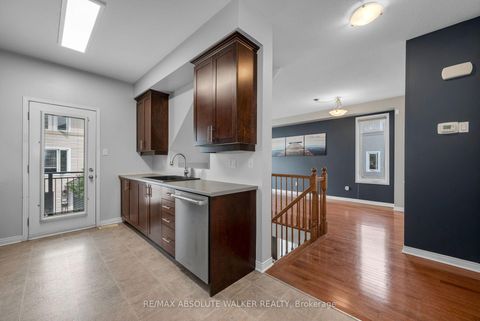 Photo 12 at 65 Songbird Private, Nepean (Westcliffe Estates), Ottawa