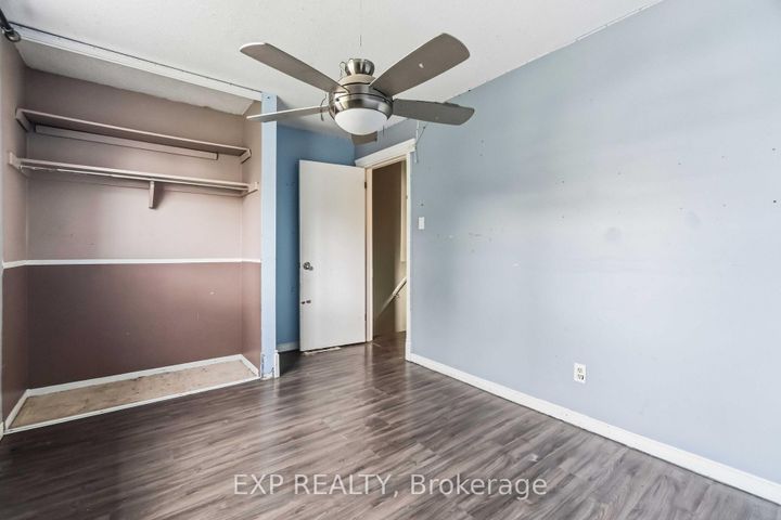 Photo 13 at 7 Fulham Court, Nepean (On the Green), Ottawa