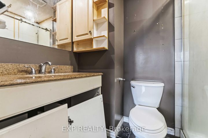 Photo 24 at 7 Fulham Court, Nepean (On the Green), Ottawa