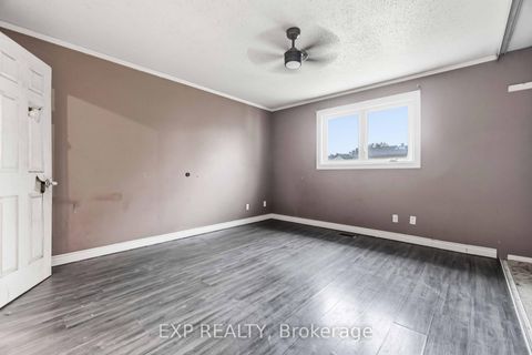 Photo 21 at 7 Fulham Court, Nepean (On the Green), Ottawa