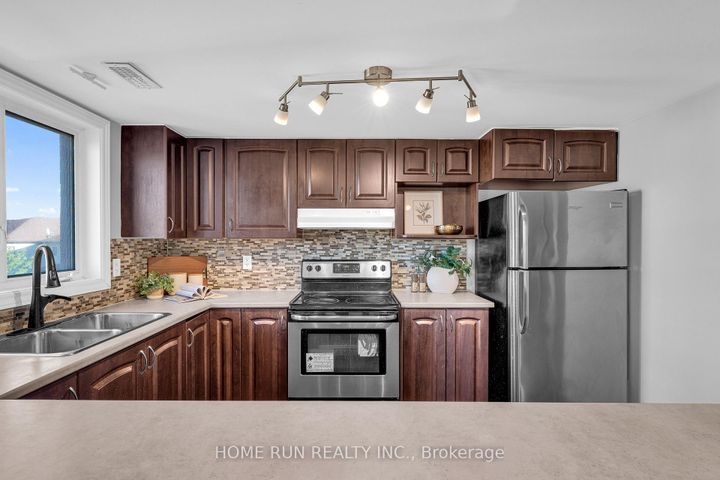 Photo 25 at 770B Chapman Mills Drive, Nepean (Strandherd), Ottawa