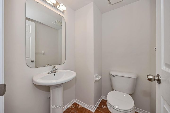 Photo 14 at 900 Longfields Drive, Nepean (Longfields), Ottawa