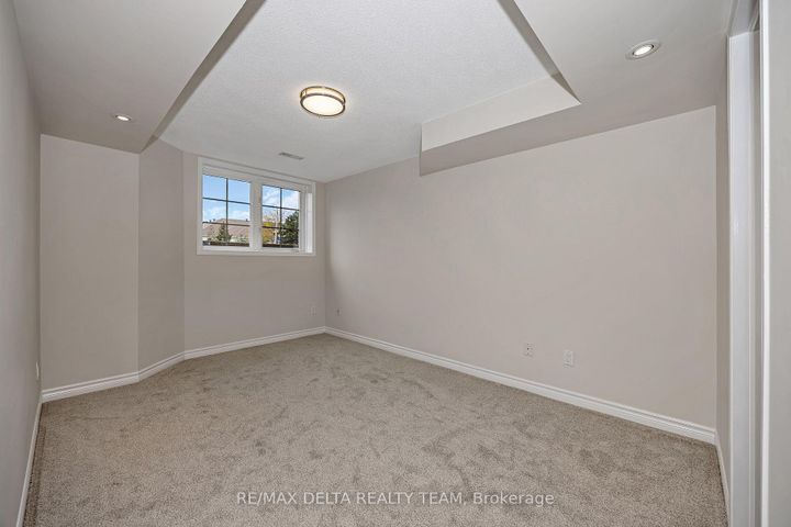 Photo 23 at 900 Longfields Drive, Nepean (Longfields), Ottawa
