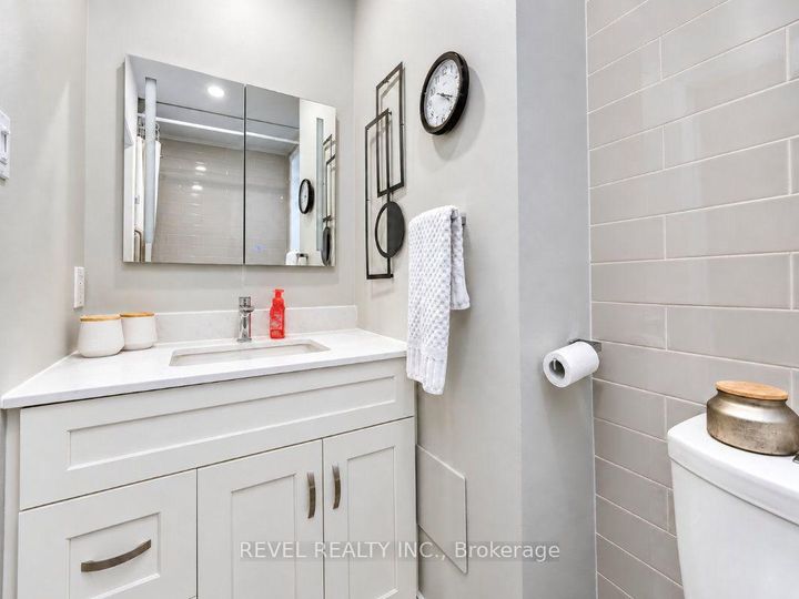 Photo 16 at 46 Newton Street, Glebe, Ottawa