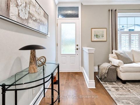 Photo 2 at 46 Newton Street, Glebe, Ottawa