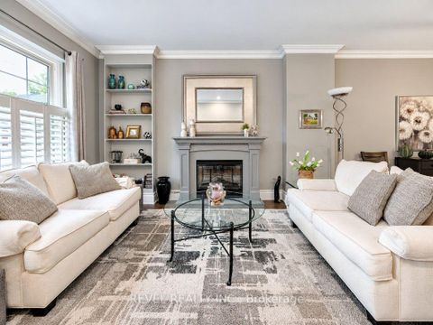 Photo 4 at 46 Newton Street, Glebe, Ottawa