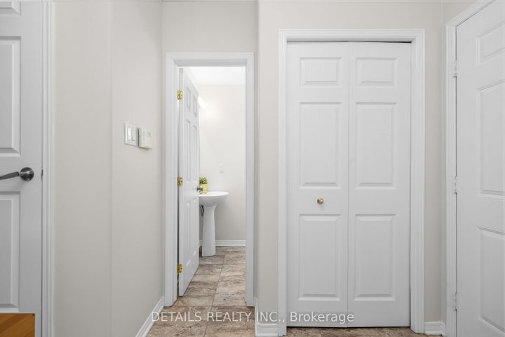 Photo 3 at 106 Woodgate Way, Nepean (Longfields), Ottawa
