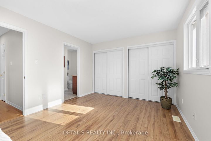 Photo 24 at 106 Woodgate Way, Nepean (Longfields), Ottawa