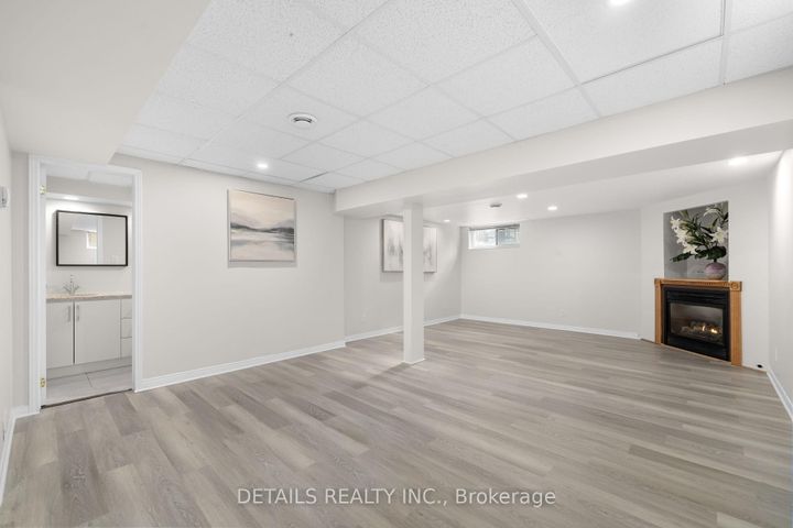 Photo 36 at 106 Woodgate Way, Nepean (Longfields), Ottawa