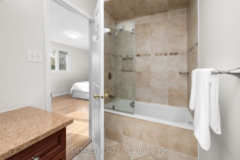 Photo 25 at 106 Woodgate Way, Nepean (Longfields), Ottawa