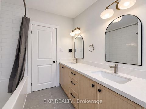 Photo 9 at 1136 Deer Park Road, Nepean (City View/Skyline/Fisher Heights/Parkwood Hills), Ottawa