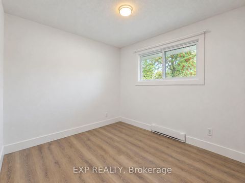 Photo 14 at 1136 Deer Park Road, Nepean (City View/Skyline/Fisher Heights/Parkwood Hills), Ottawa