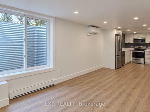 Photo 17 at 1136 Deer Park Road, Nepean (City View/Skyline/Fisher Heights/Parkwood Hills), Ottawa