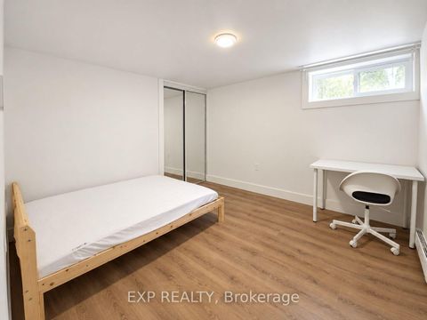 Photo 25 at 1136 Deer Park Road, Nepean (City View/Skyline/Fisher Heights/Parkwood Hills), Ottawa