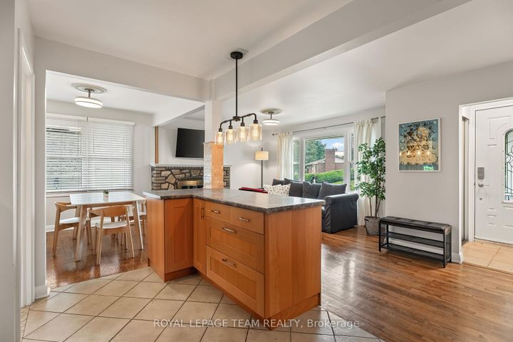 Photo 19 at 125 Norice Street, Nepean (Meadowlands/Crestview), Ottawa