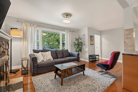 Photo 11 at 125 Norice Street, Nepean (Meadowlands/Crestview), Ottawa