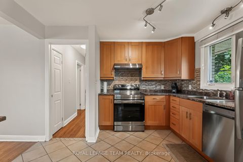 Photo 18 at 125 Norice Street, Nepean (Meadowlands/Crestview), Ottawa