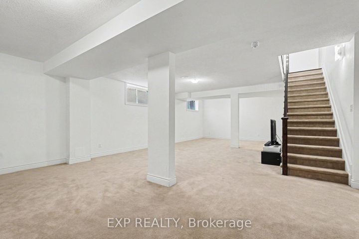 Photo 28 at 529 Peerless Street, Nepean (Cedargrove/Fraserdale), Ottawa
