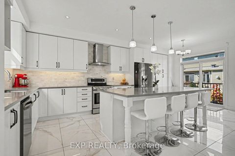 Photo 7 at 529 Peerless Street, Nepean (Cedargrove/Fraserdale), Ottawa