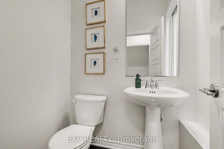Photo 15 at 127 Switch Grass Crescent, Nepean (Half Moon Bay), Ottawa