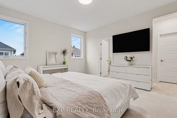 Photo 16 at 127 Switch Grass Crescent, Nepean (Half Moon Bay), Ottawa