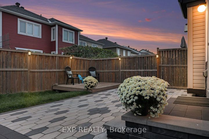 Photo 34 at 127 Switch Grass Crescent, Nepean (Half Moon Bay), Ottawa