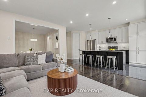 Photo 6 at 127 Switch Grass Crescent, Nepean (Half Moon Bay), Ottawa