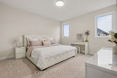 Photo 17 at 127 Switch Grass Crescent, Nepean (Half Moon Bay), Ottawa