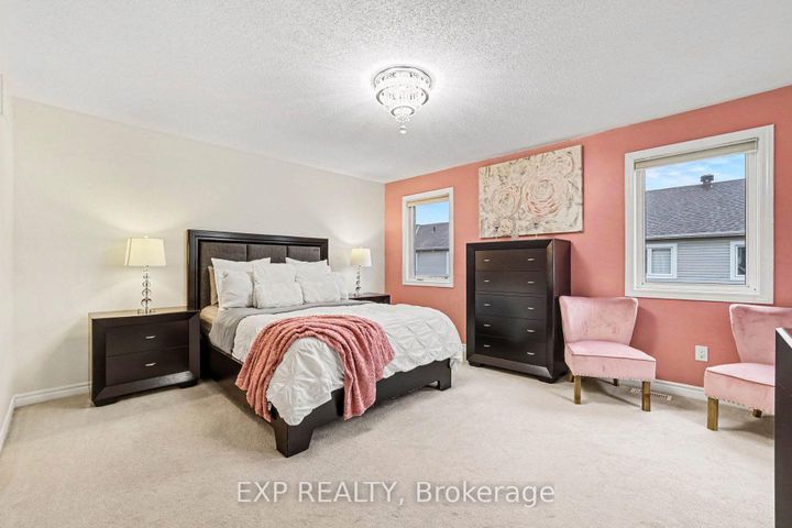 Photo 23 at 428 White Arctic Avenue, Nepean (Half Moon Bay), Ottawa