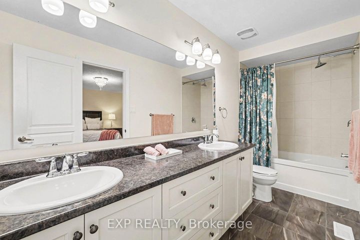 Photo 24 at 428 White Arctic Avenue, Nepean (Half Moon Bay), Ottawa