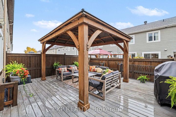 Photo 34 at 428 White Arctic Avenue, Nepean (Half Moon Bay), Ottawa