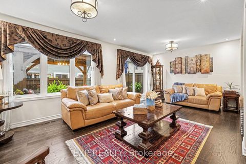 Photo 5 at 428 White Arctic Avenue, Nepean (Half Moon Bay), Ottawa