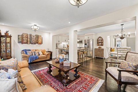 Photo 7 at 428 White Arctic Avenue, Nepean (Half Moon Bay), Ottawa