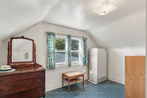 Photo 8 at 1388 Normandy Crescent, Nepean (Carleton Heights), Ottawa
