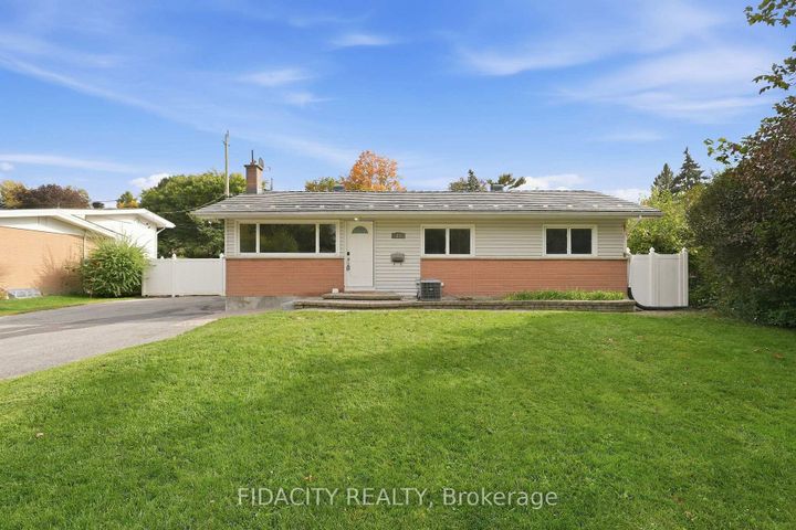 Photo 0 at 34 Stinson Avenue, Nepean (Lynwood Village), Ottawa