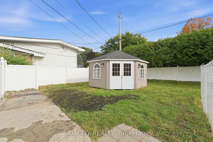 Photo 24 at 34 Stinson Avenue, Nepean (Lynwood Village), Ottawa