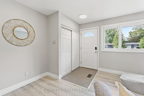 Photo 3 at 34 Stinson Avenue, Nepean (Lynwood Village), Ottawa