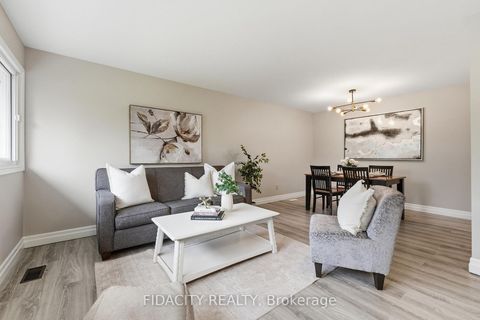 Photo 8 at 34 Stinson Avenue, Nepean (Lynwood Village), Ottawa