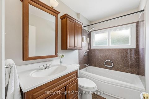 Photo 16 at 34 Stinson Avenue, Nepean (Lynwood Village), Ottawa