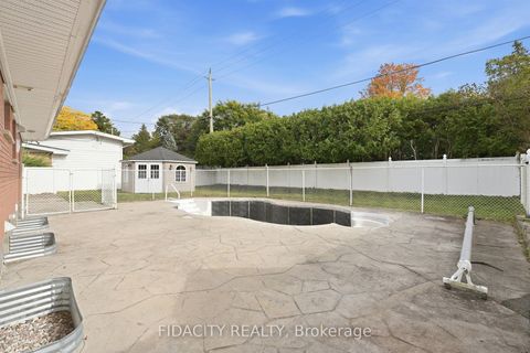 Photo 23 at 34 Stinson Avenue, Nepean (Lynwood Village), Ottawa