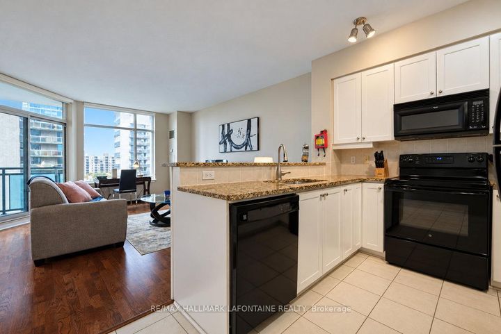 Photo 15 at 1606 - 570 Laurier Avenue W, Ottawa Centre, Ottawa
