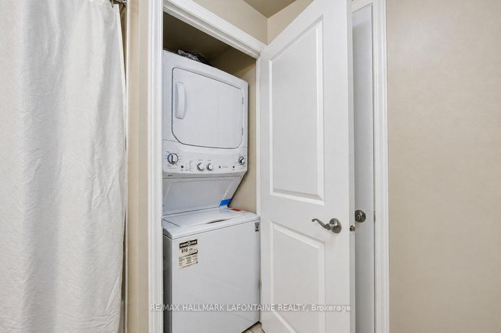 Photo 24 at 1606 - 570 Laurier Avenue W, Ottawa Centre, Ottawa
