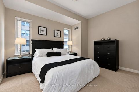 Photo 20 at 1606 - 570 Laurier Avenue W, Ottawa Centre, Ottawa