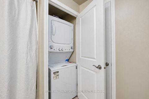 Photo 24 at 1606 - 570 Laurier Avenue W, Ottawa Centre, Ottawa